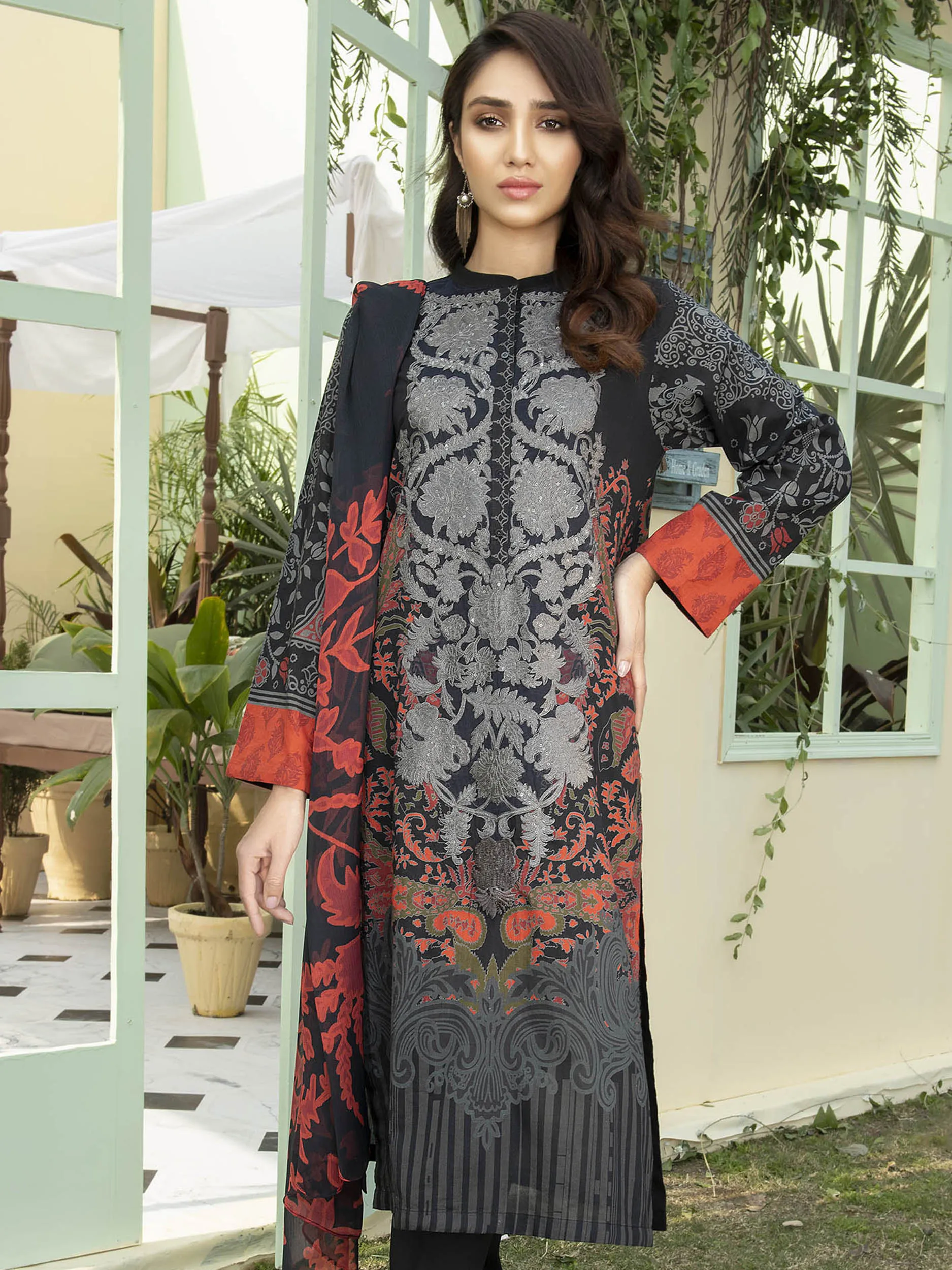 2 Piece Embroidered Lawn Suit