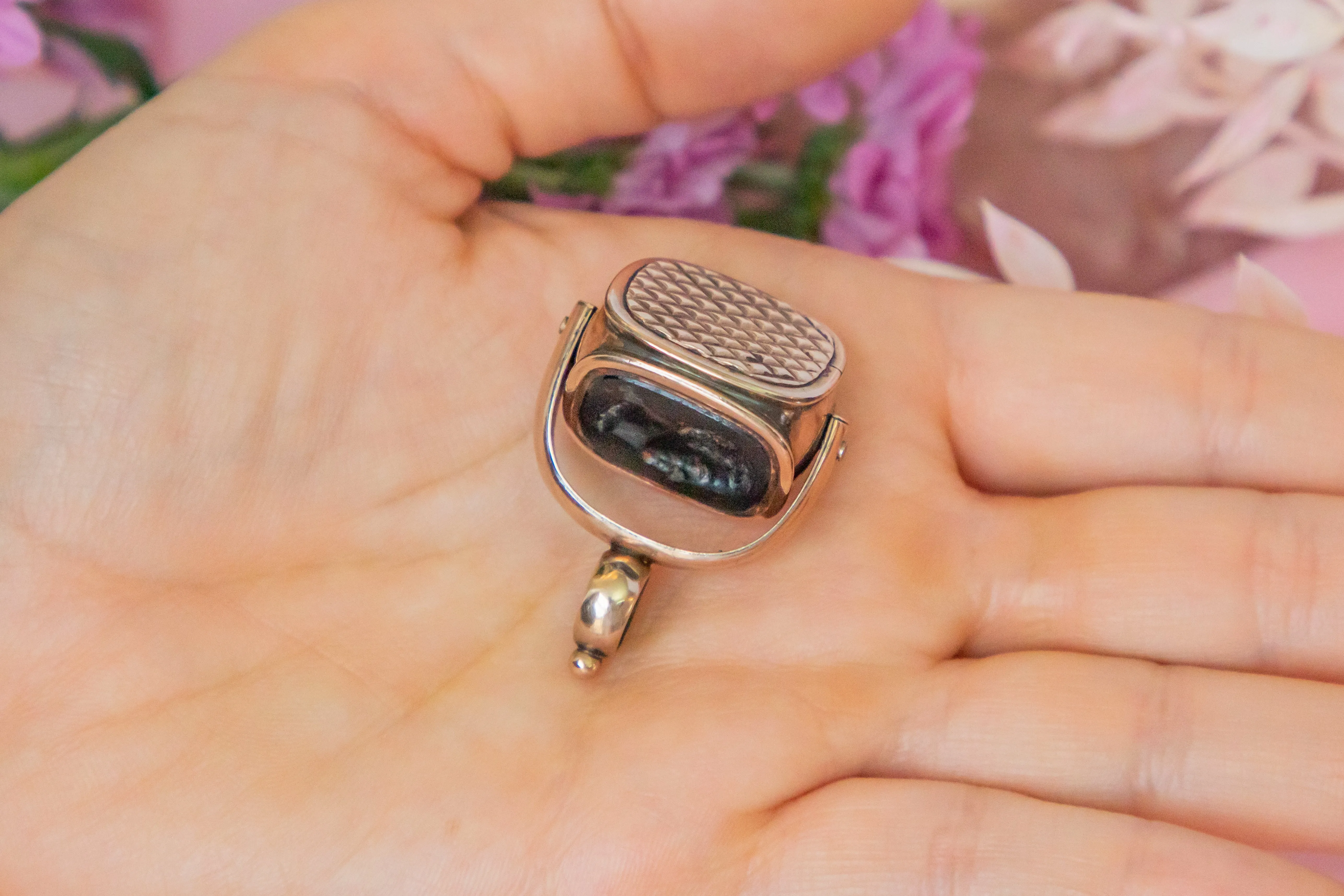 Antique 9ct Gold Cased Triple Sided Spinner Fob Pendant
