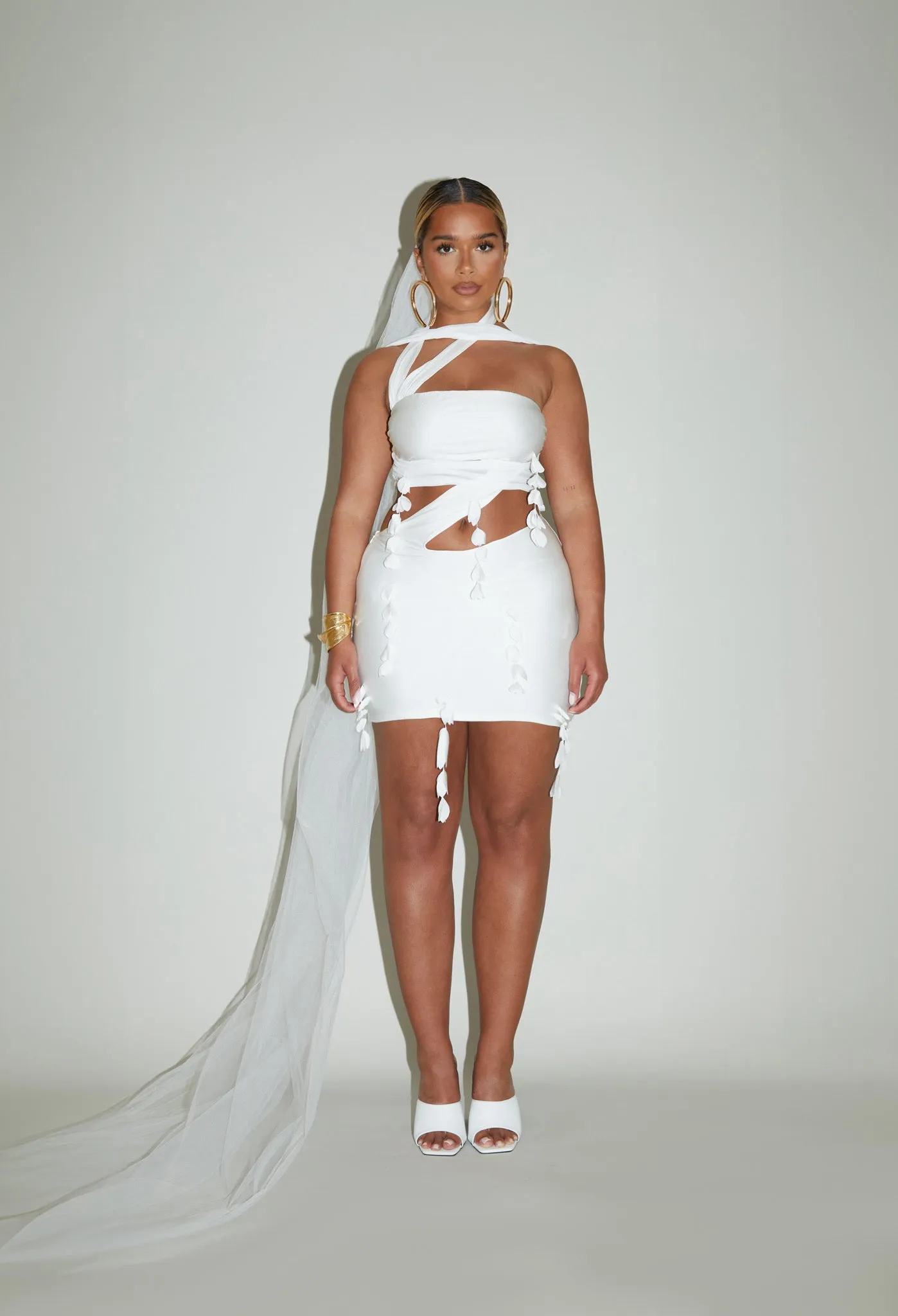 Asymmetric Petal Mini  - Yacht White - Pre Order