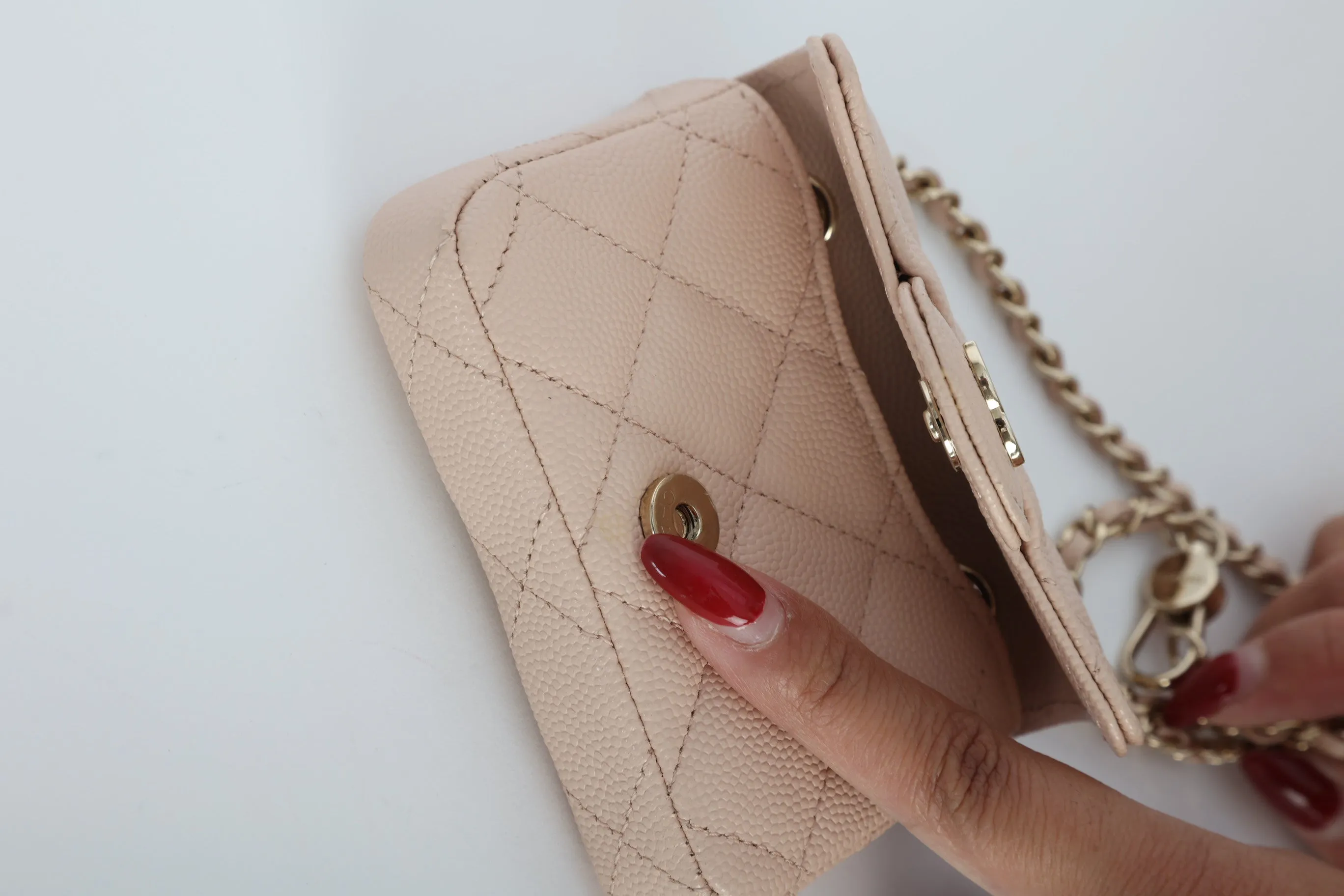 Chanel Caviar 22C Beige Cardholder Belt Bag