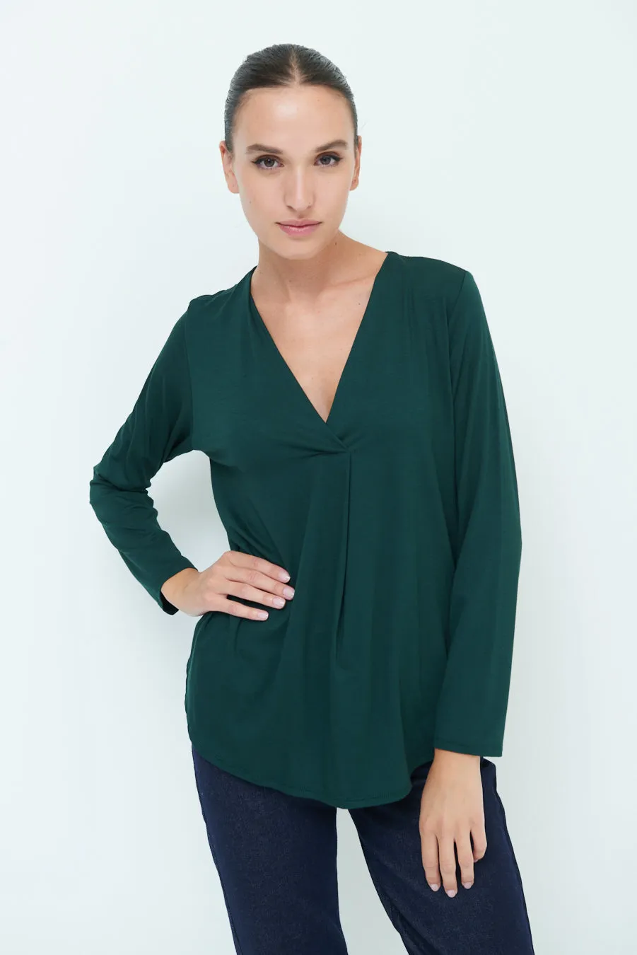 Classic V-neck long sleeve top wholesale