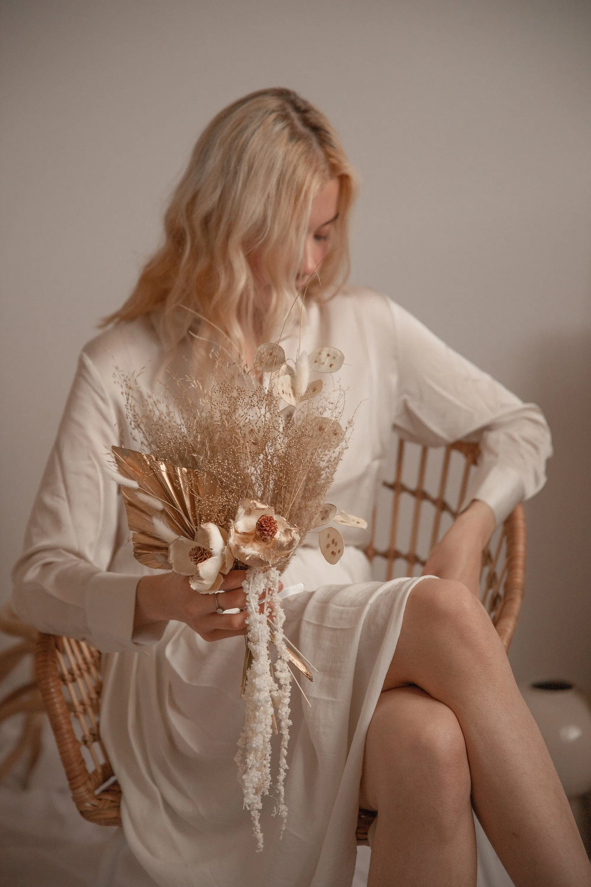 Gold Baby's Breath & Gold Palm Spear Wedding Decoration Centerpiece / Sola Anemone Flower Preserved Amaranthus