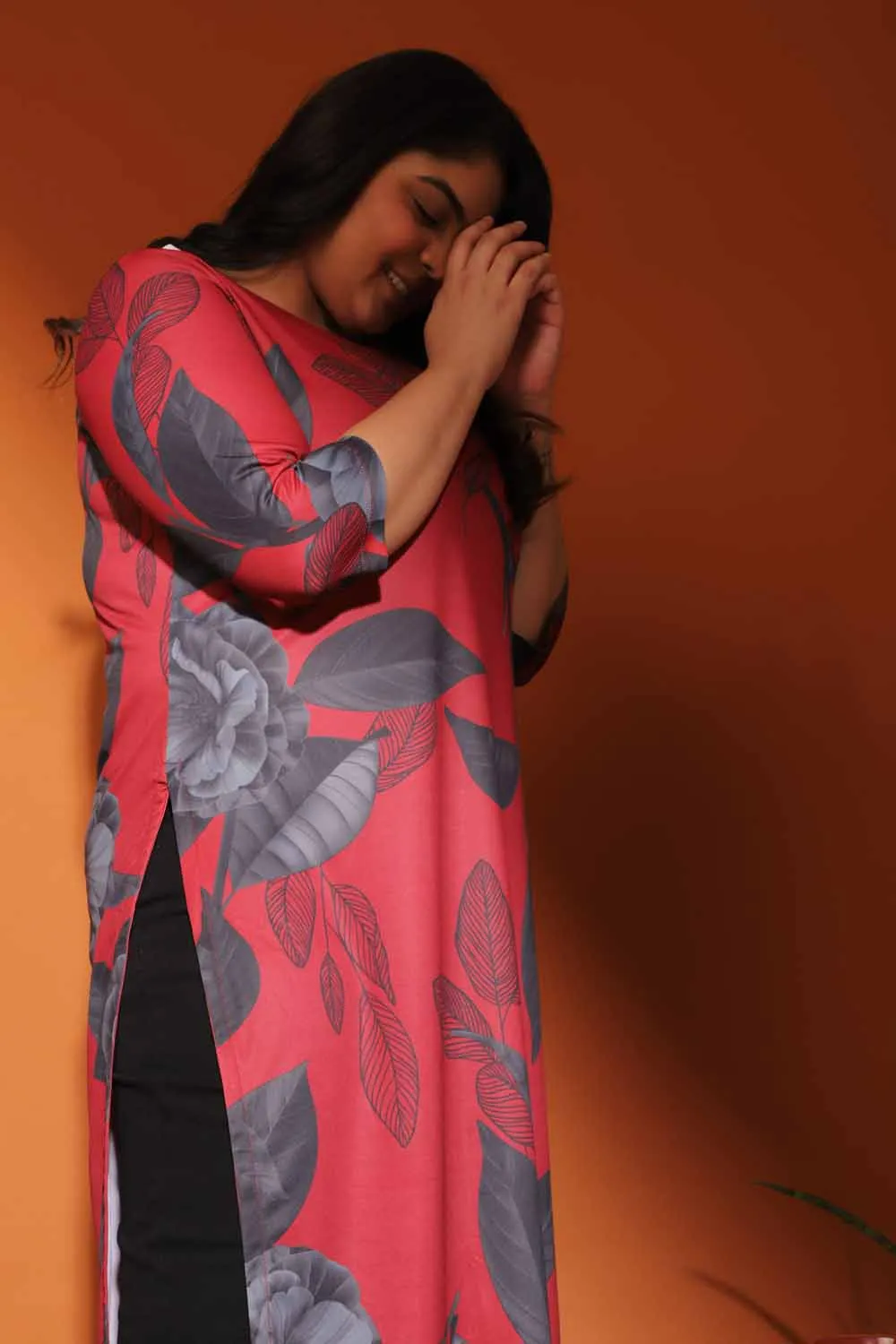 Plus Size Red Floral Long Kurti