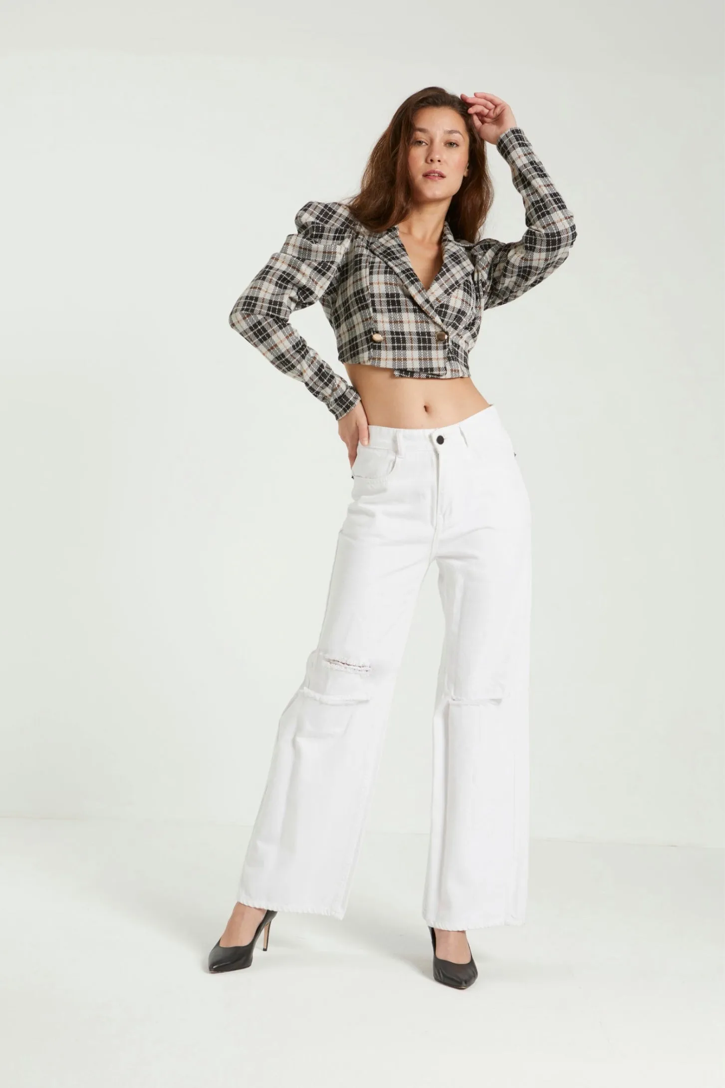 RIPPED WIDE LEG JEANS IN WHITE