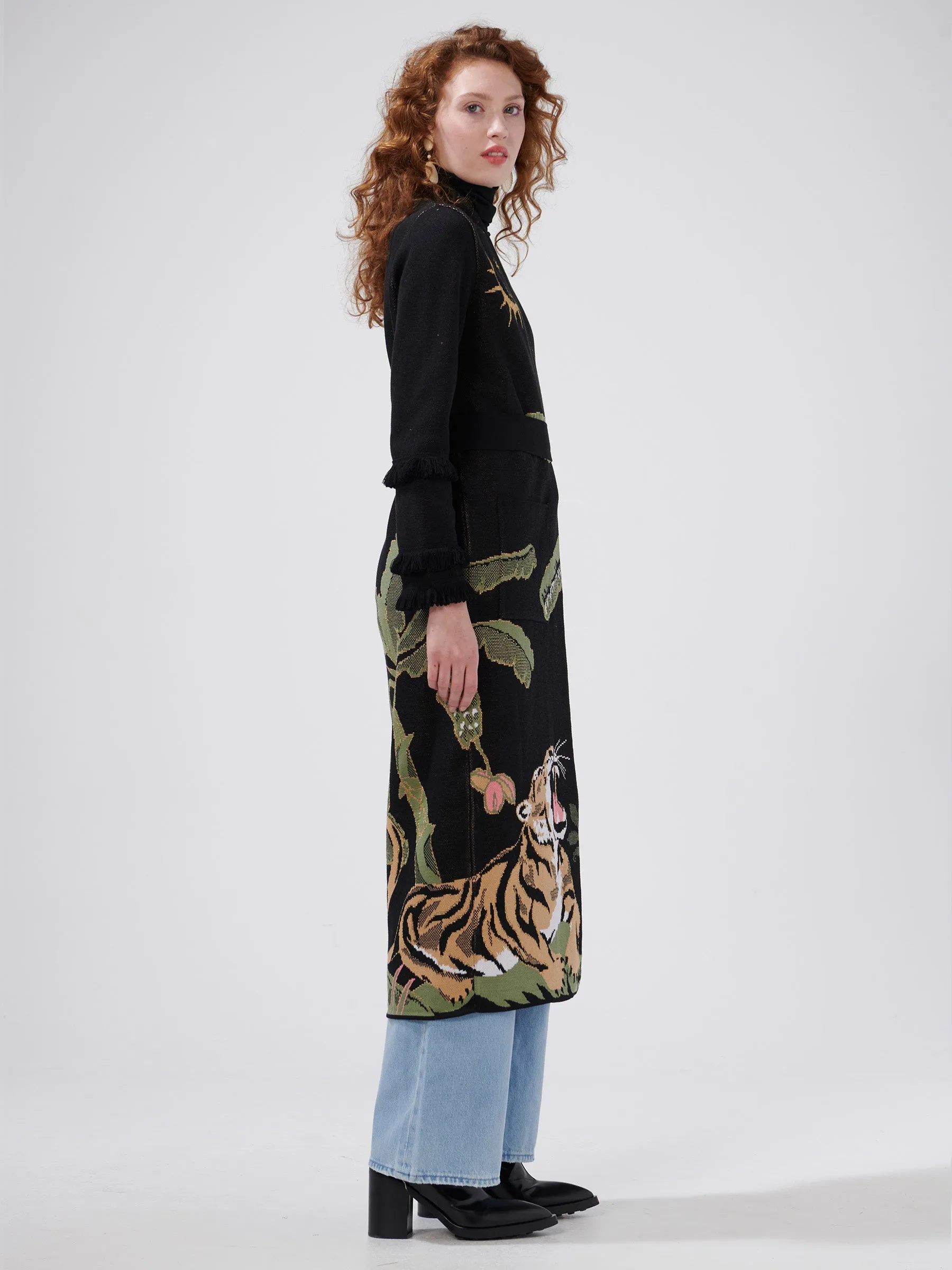 Roaring Tiger Cotton Jacquard Duster Black